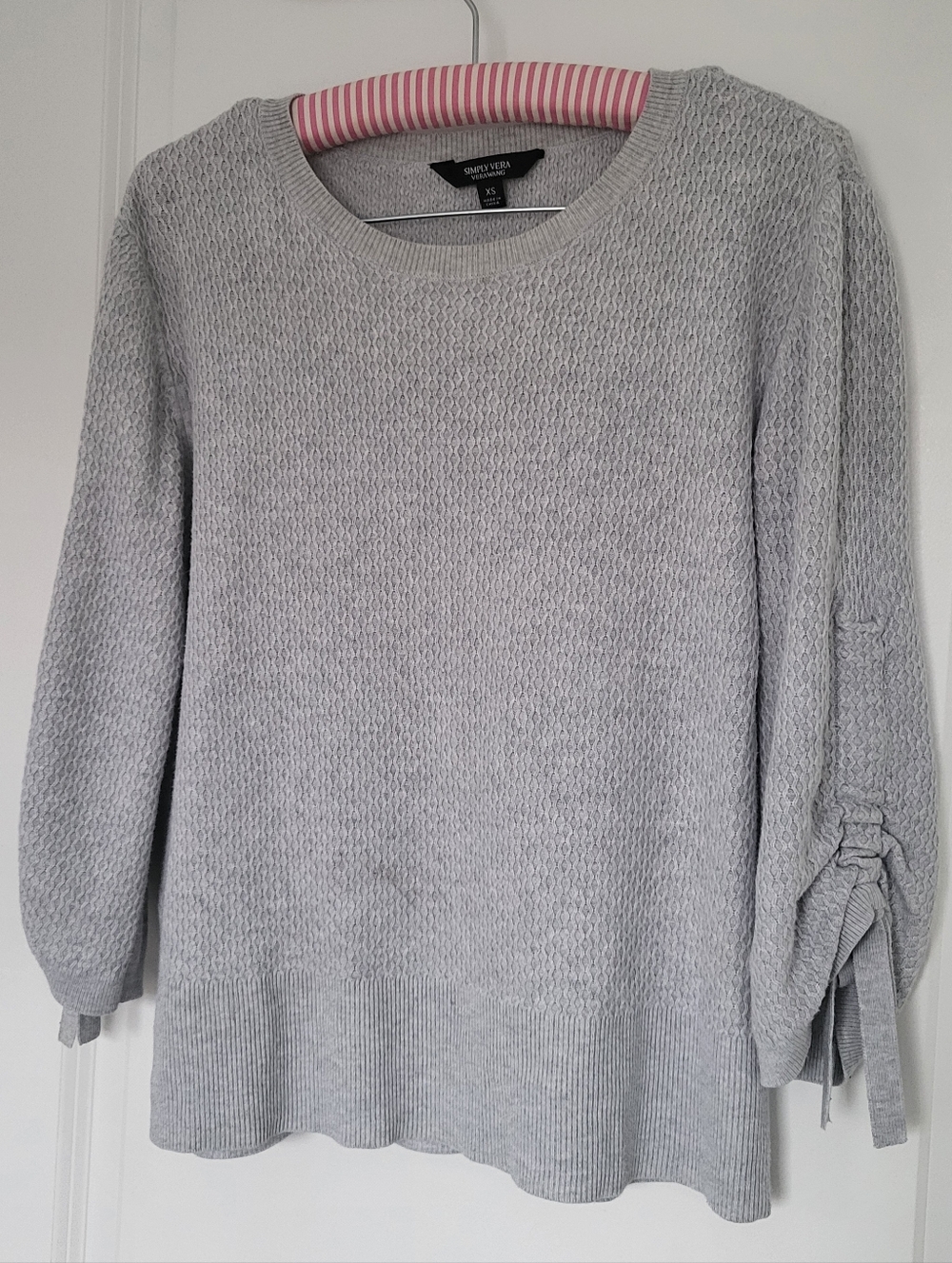 Loose Fitting Simply Vera By Vera Wang Light Gray Knit Shirt